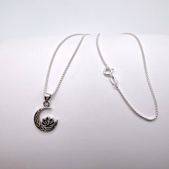 .925 Sterling Silver Moon and Lotus Flower Necklace - Picture 16 of 16